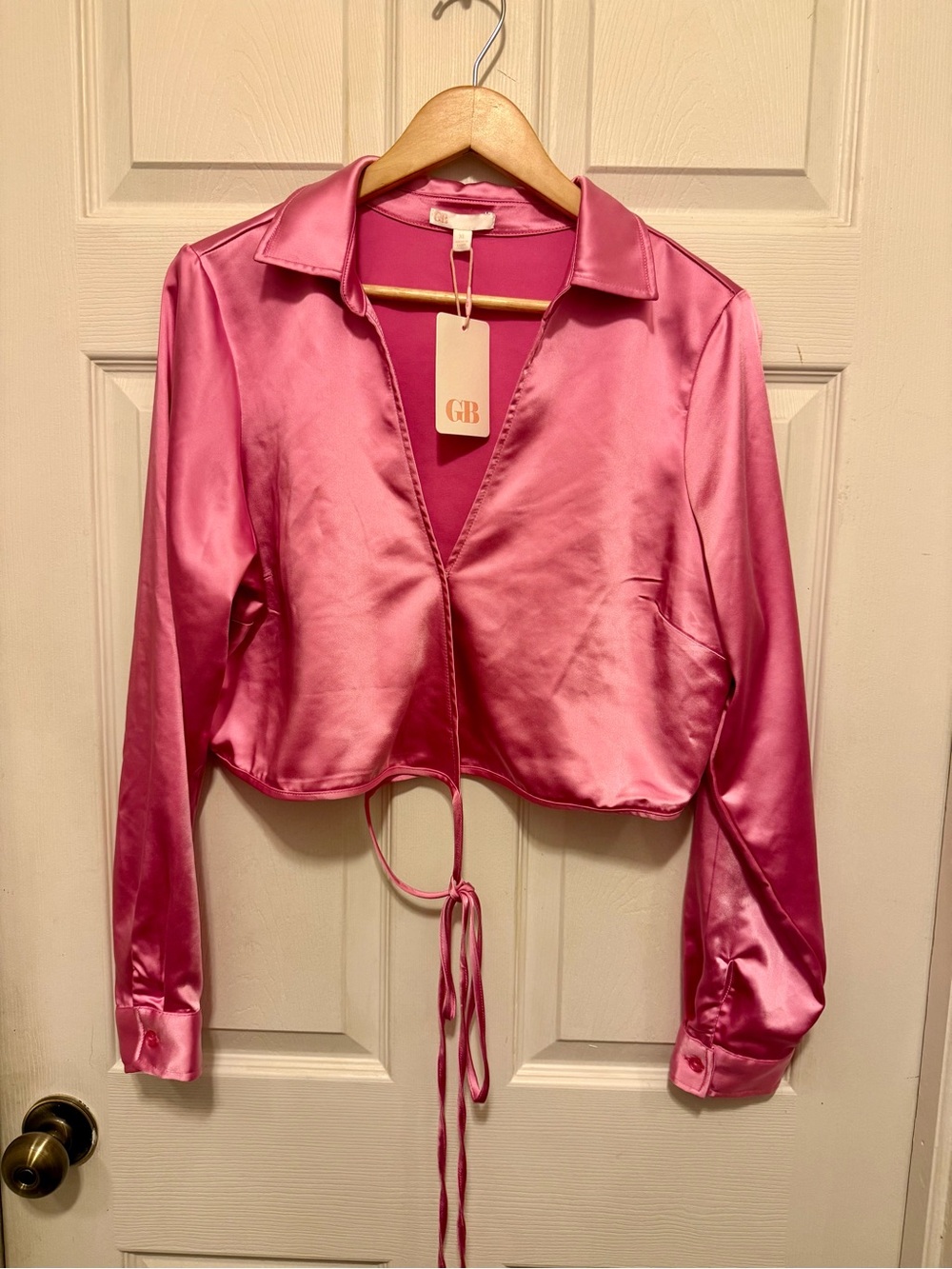 NWT Gianni Bini Pink Satin Tie-Front Crop Blazer